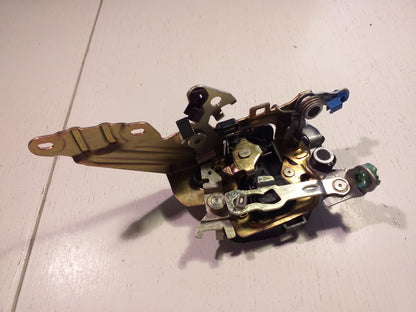 Omega A Türschloss links original GM Opel NEU