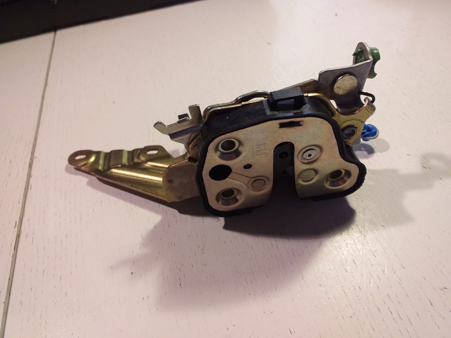 Omega A Türschloss links original GM Opel NEU