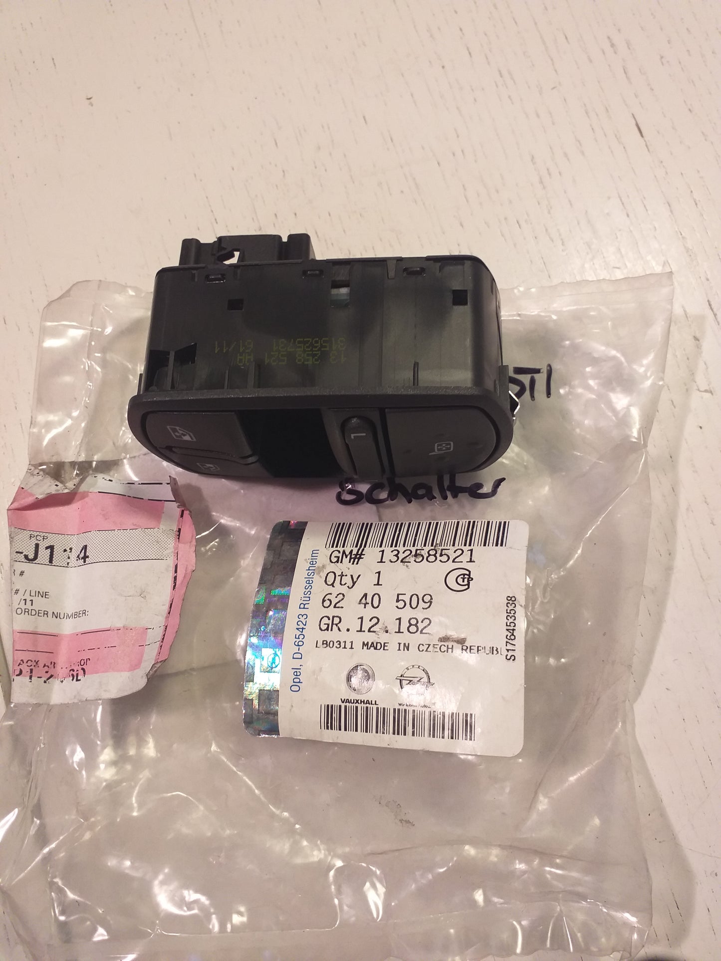 Corsa D 1,3CDTI Fensterheberschalter original  GM Opel NEU