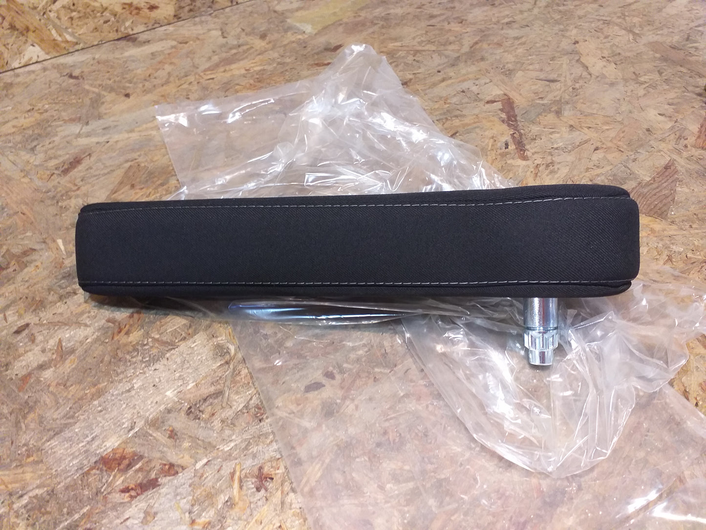 Vivaro B Armlehne einstellbar, sitz links original GM Opel NEU