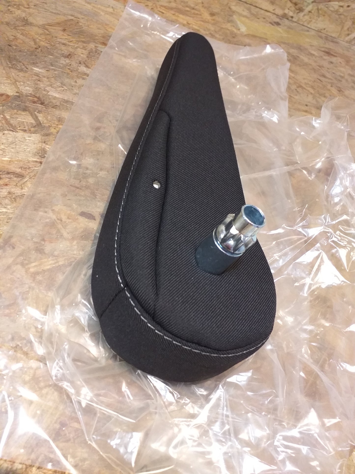 Vivaro B Armlehne einstellbar, sitz links original GM Opel NEU