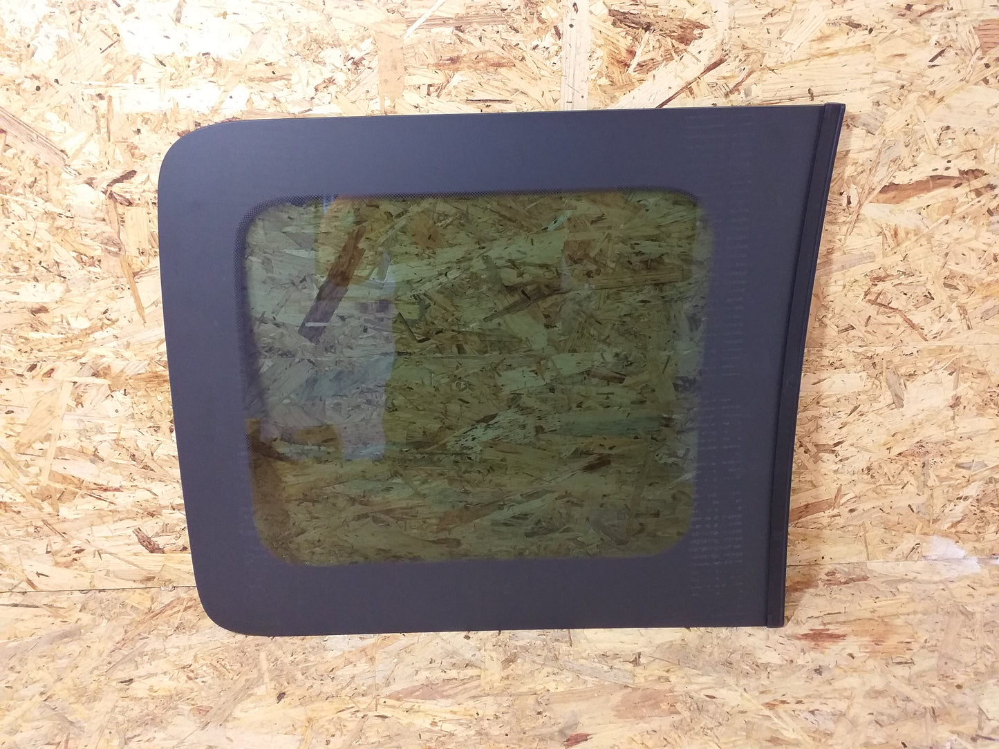 Corsa C Scheibe Seitenfenster links original GM Opel NEU