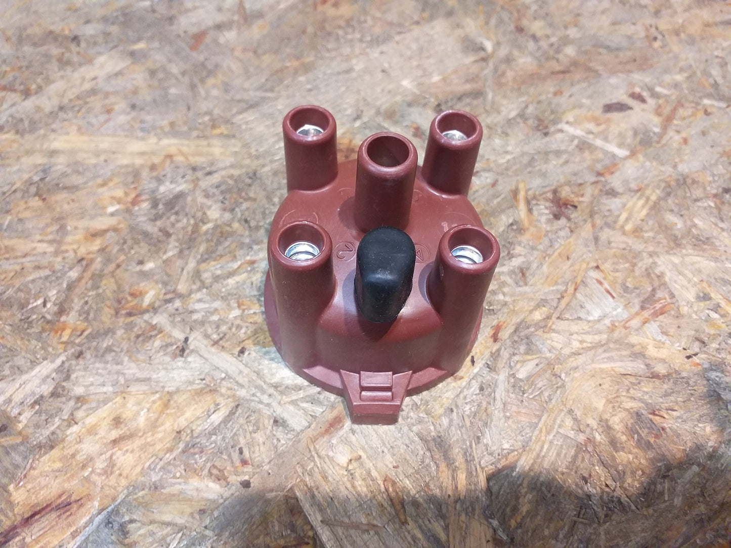 Daihatsu Zündverteilerkappe original KW NEU