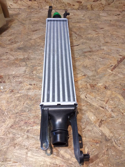 Corsa D 1,3 CDTI Ladeluftkühler original GM Opel NEU