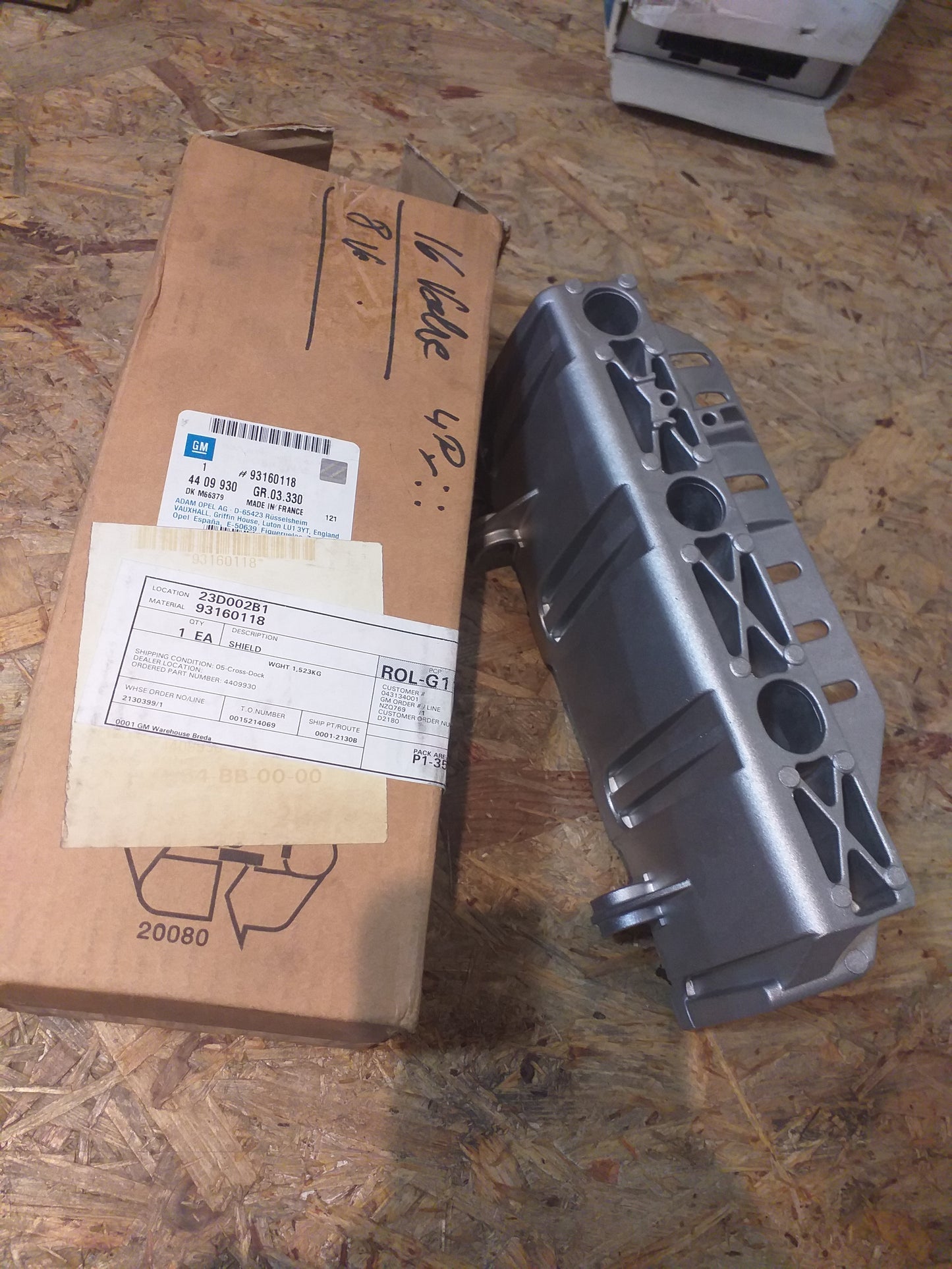 Vivaro A Wärmeschutzschild Kraftstoffeinspritztohre original GM Opel