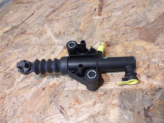 Vivaro B Kupplungszylinder original GM NEU