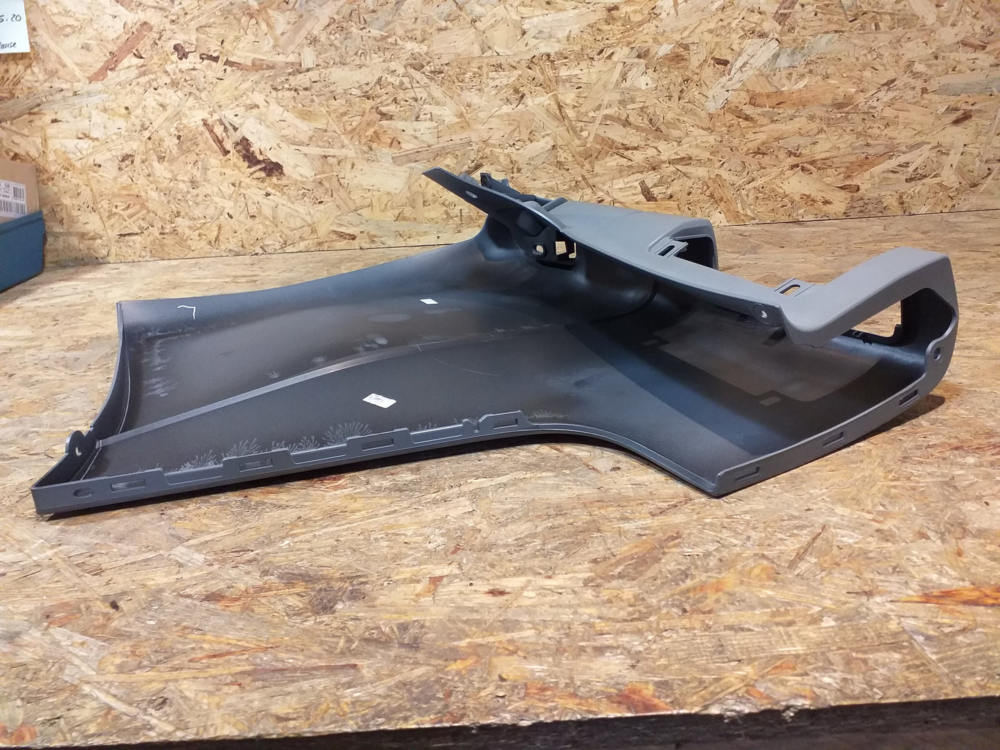 Vivaro B Stoßfänger original GM Opel NEU