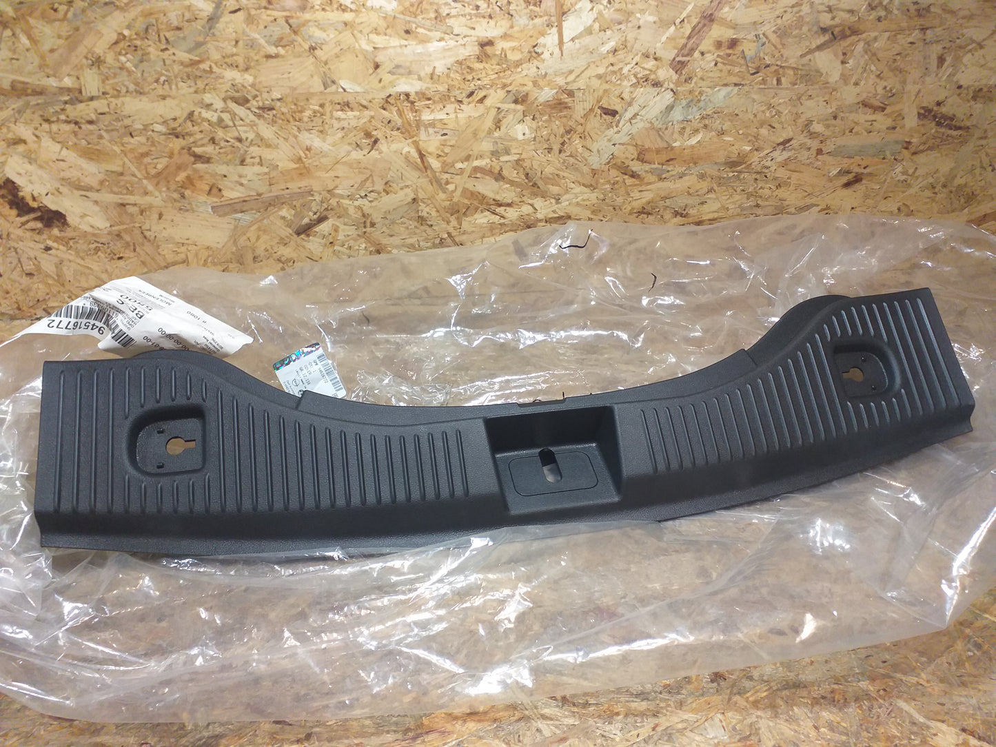 Mokka Verkleidung Heckklappe original GM Opel NEU