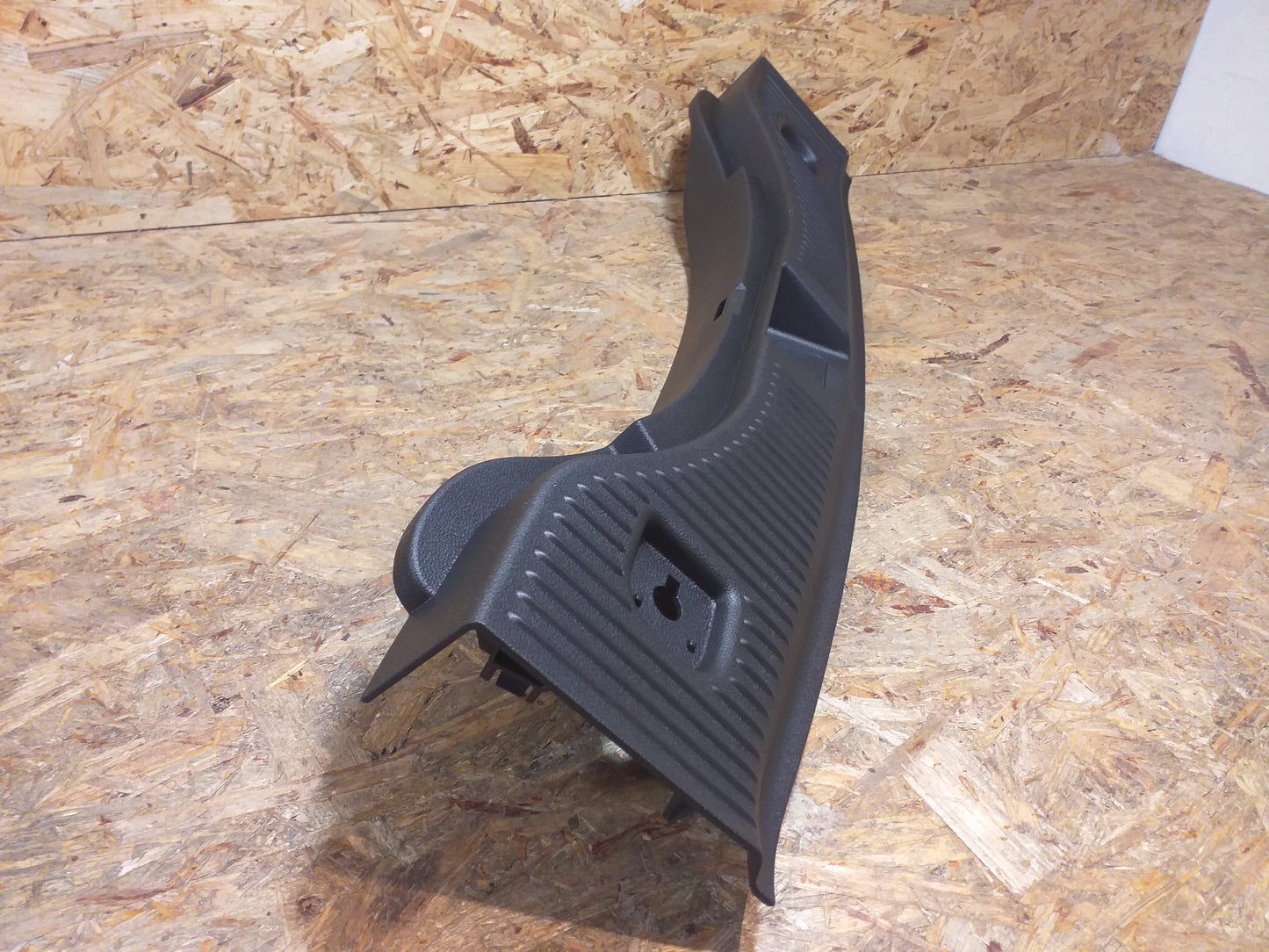 Mokka Verkleidung Heckklappe original GM Opel NEU