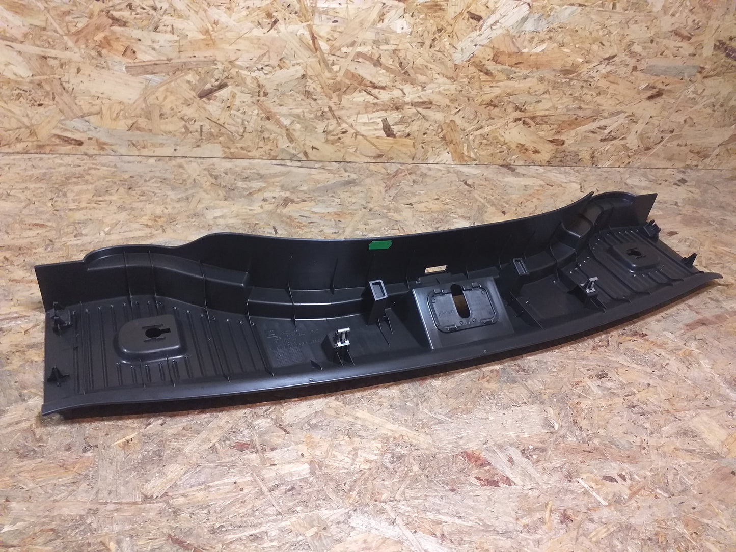 Mokka Verkleidung Heckklappe original GM Opel NEU