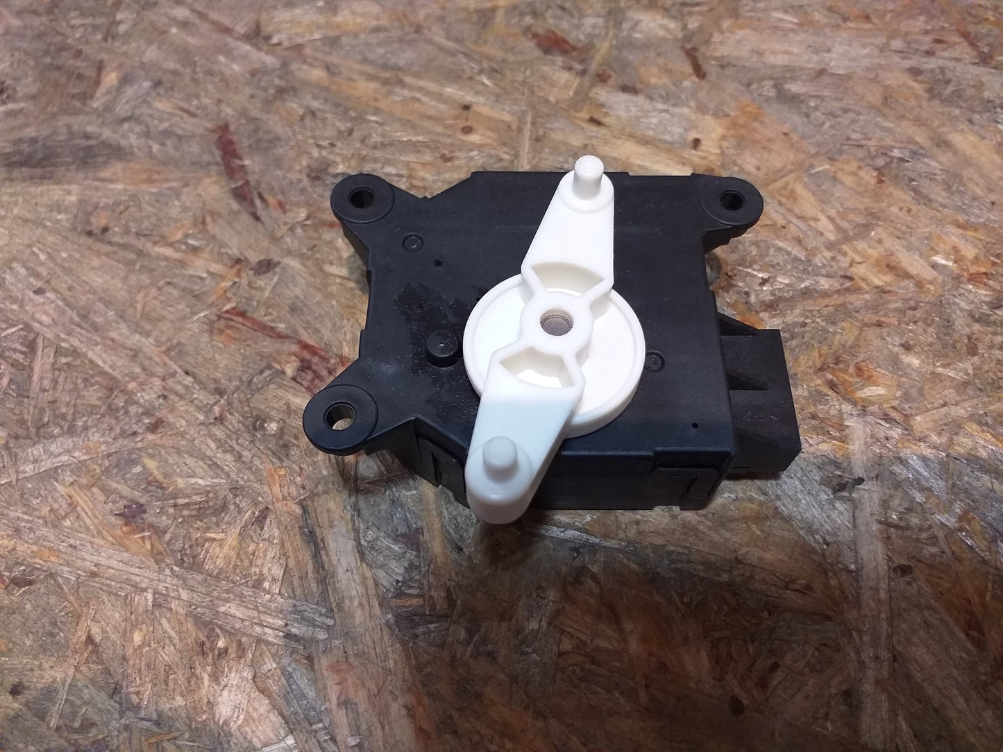 Corsa C Vectra C Stellmotor original GM Opel NEU