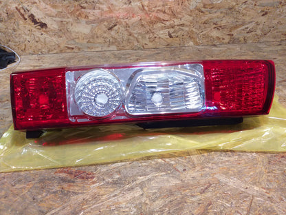 Peugeot Boxer Rücklicht links original Peugeot NEU