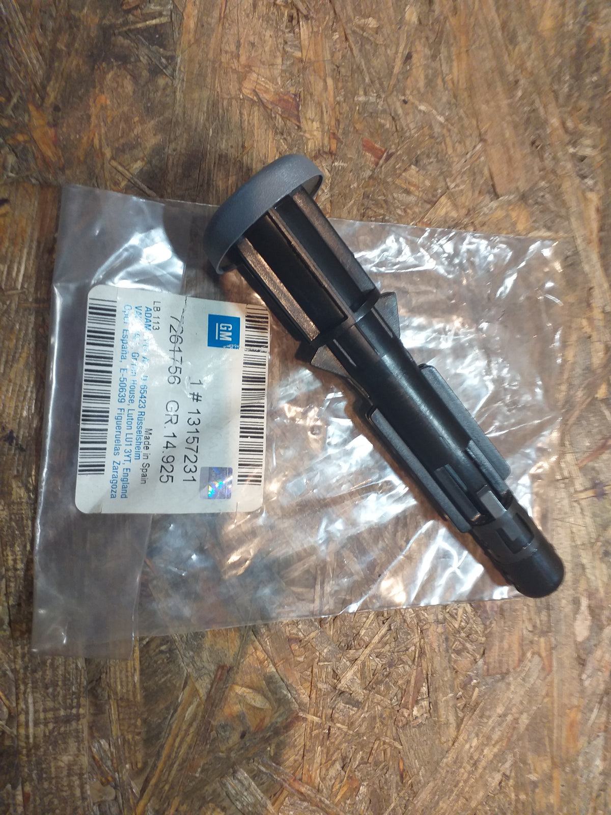Corsa C Führungshülse Kopfstütze original GM Opel NEU