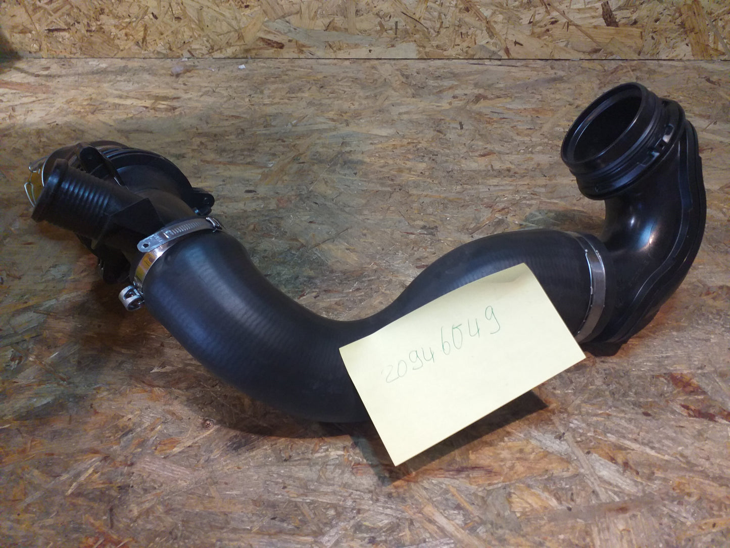 Insignia 2,0DTR Turbo Ladeluftschlauch Bi-Turbo original GM Opel NEU