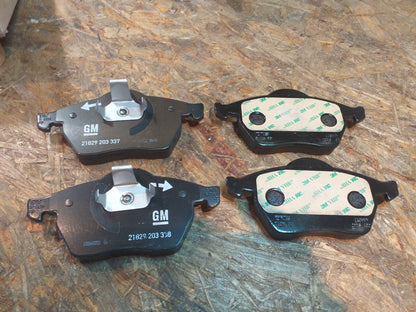 Vectra B Astra G Calibra Bremsklötze original GM Opel NEU