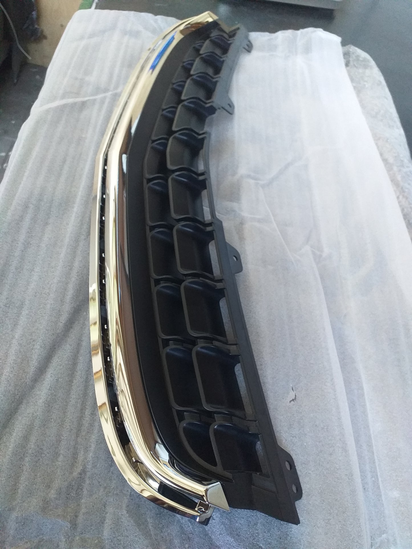 Antara Kühlergitter original GM Opel NEU