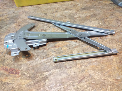 Tigra B Twintop Cabrio Fensterheber original  GM Opel NEU