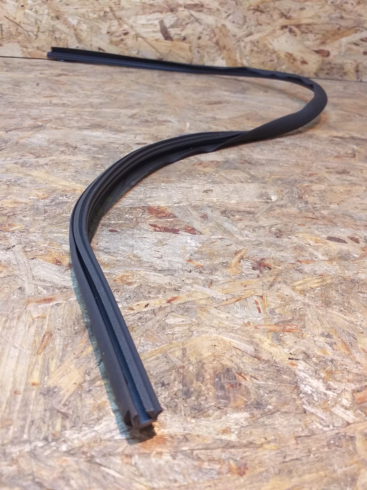 Corsa C Zierleiste Windschutzscheibe original GM Opel NEU