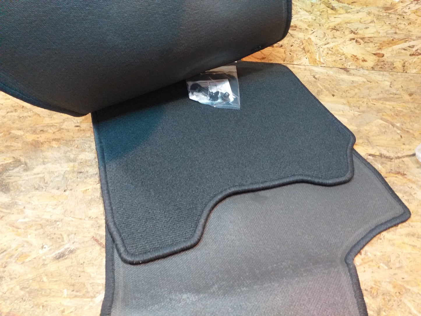 Corsa Fußmattensatz original Opel NEU