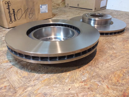 Astra F CC (T92) 1.4l 16V (F08,M08,F68,M68) 90PS Bj 96-98 Bremsscheibensatz belüftet vorne original GM Opel NEU