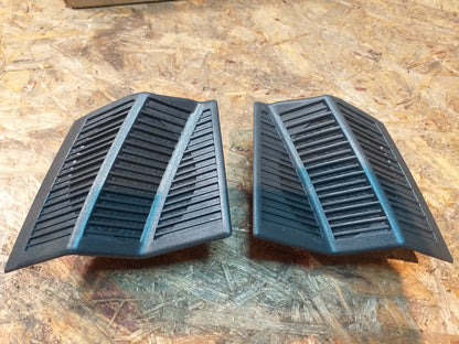 Rekord E2 Satz Lautsprecher vorne original  GM Opel NEU