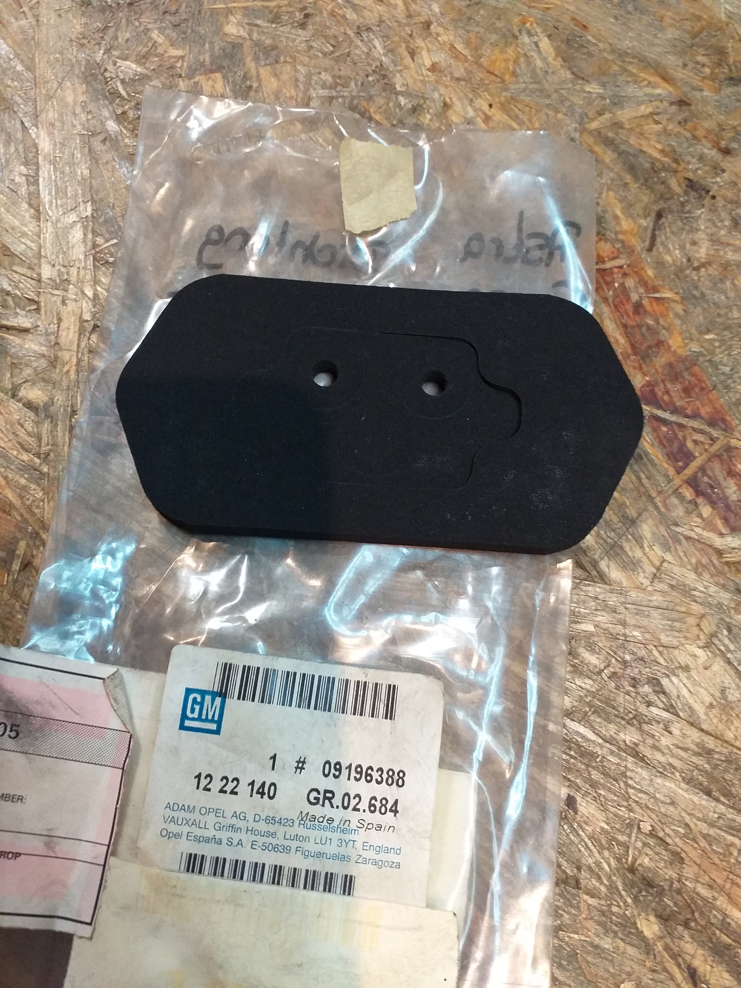 Astra Corsa Meriva Dichtung Antennenfuß original  GM Opel NEU