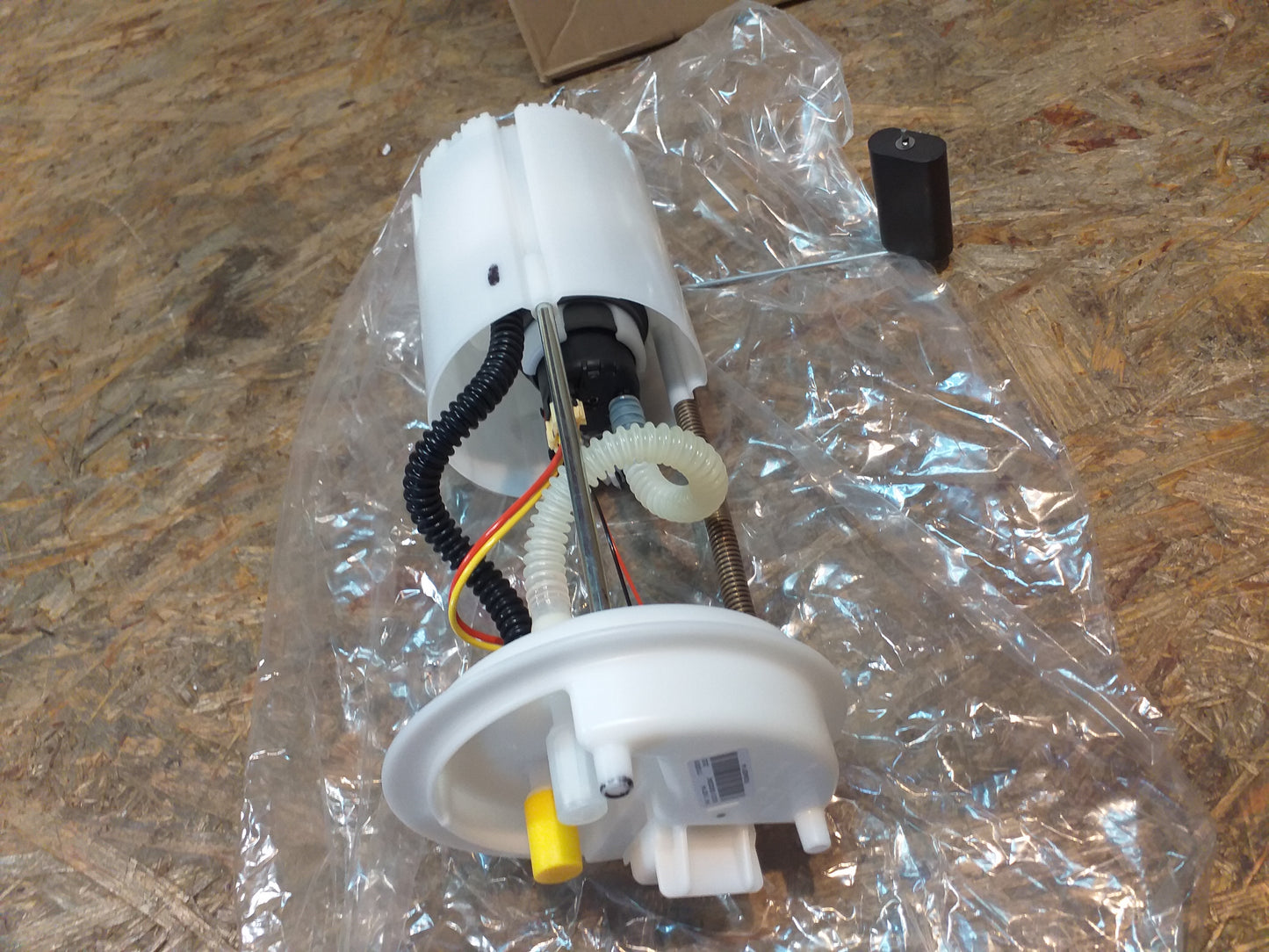 Combo 1.3 CDTI 16V Kraftstoffpumpe elektrisch original GM Opel NEU