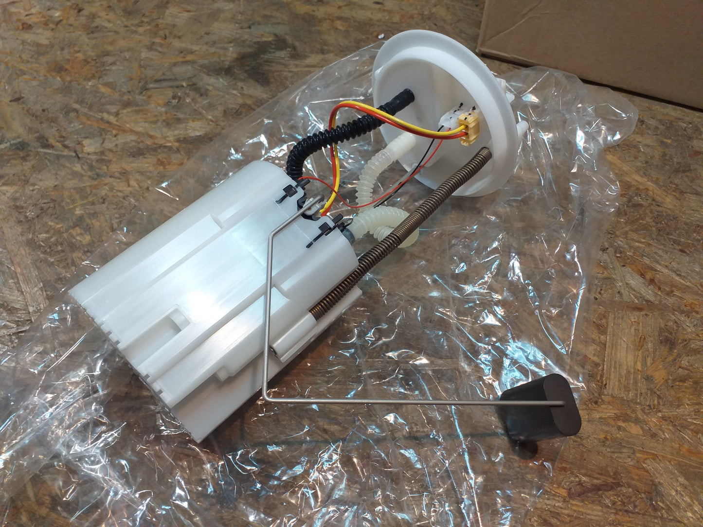 Combo 1.3 CDTI 16V Kraftstoffpumpe elektrisch original GM Opel NEU