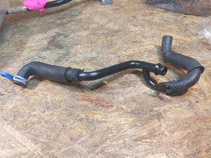 Chevrolet Cruze Stufenheck Schlauch an Kühler original GM Opel NEU