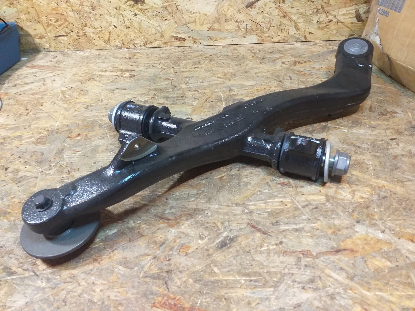 Movano B Lenker vorne links oben original GM Opel NEU