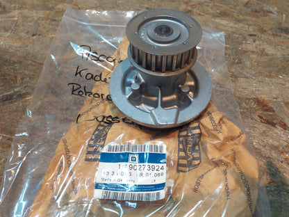 Ascona C Kadett D Rekord E Wasserpumpe original GM Opel NEU