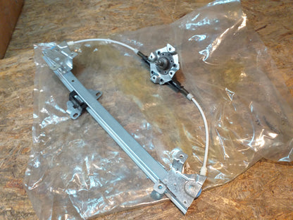 Kadett E Fensterheber manuell vorne rechts original GM Opel NEU