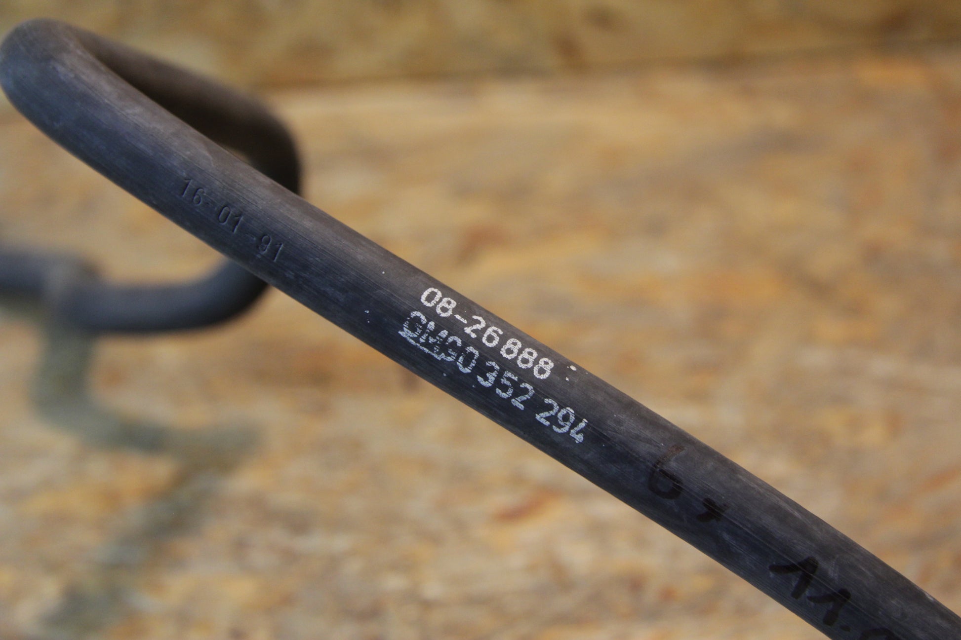 Original GM Opel Schlauch Motorentlüftung  90352294 Kadett E