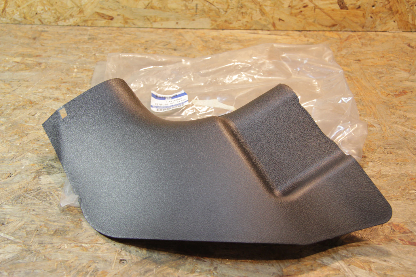 Original GM Opel Verkleidung Seitenteil links schwarz 9199920 Astra G Cabrio