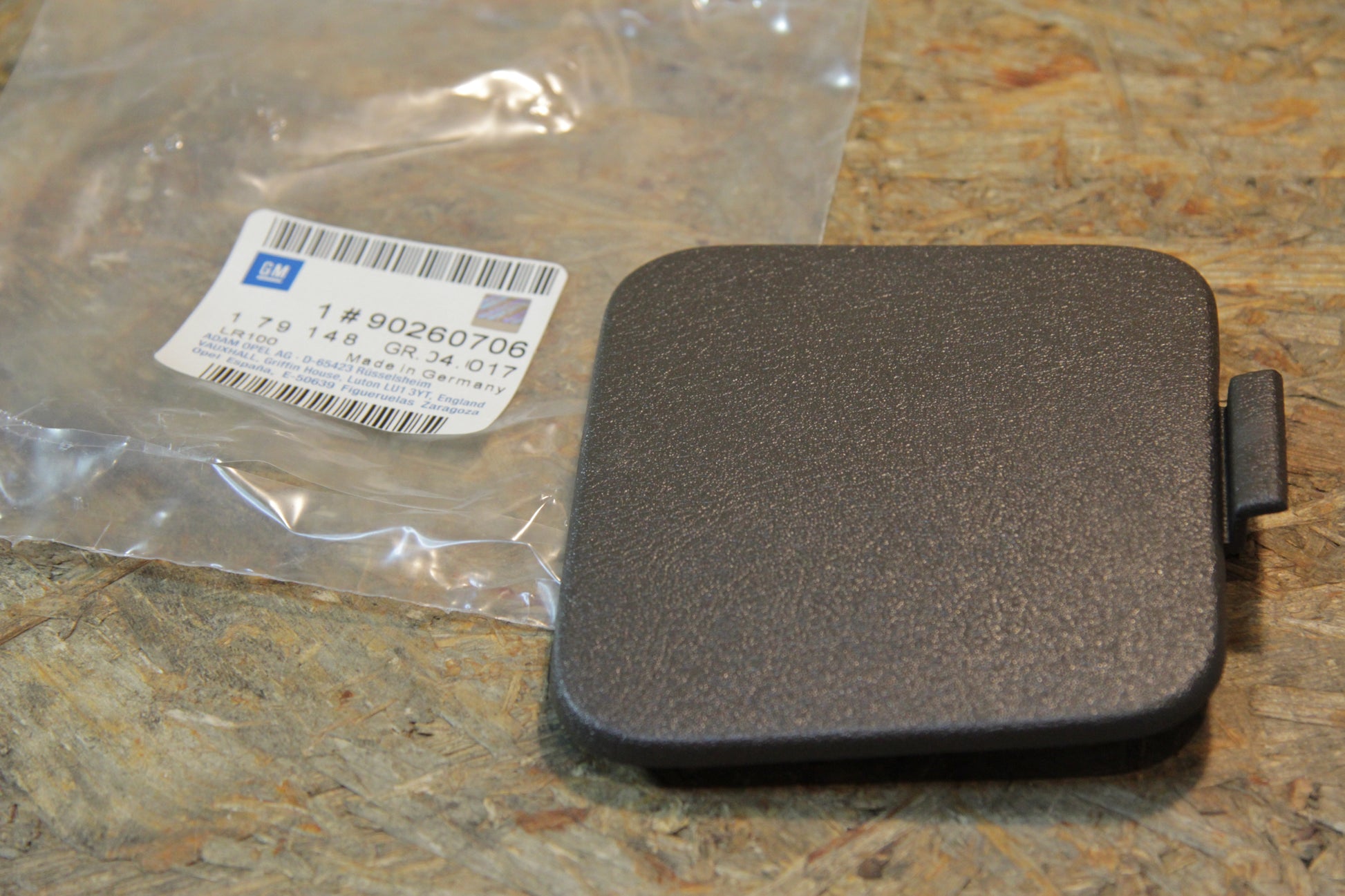 Original GM Opel Abdeckkappe Omega A 90260706 Olympia A