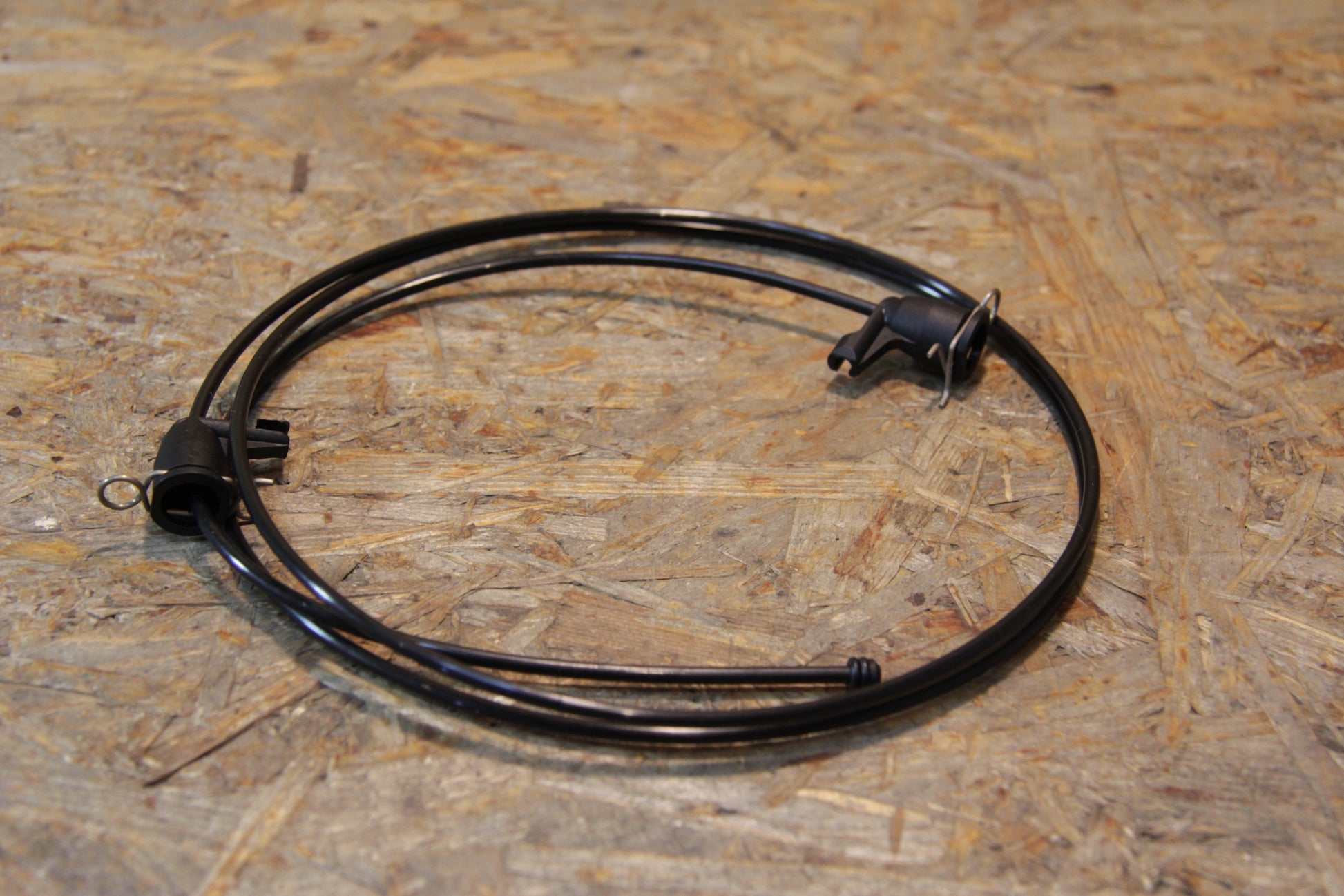 Original GM Opel Druckleitung für automatische Niveauregulierung, Länge 145 cm,  90236945 Omega A , Senator B