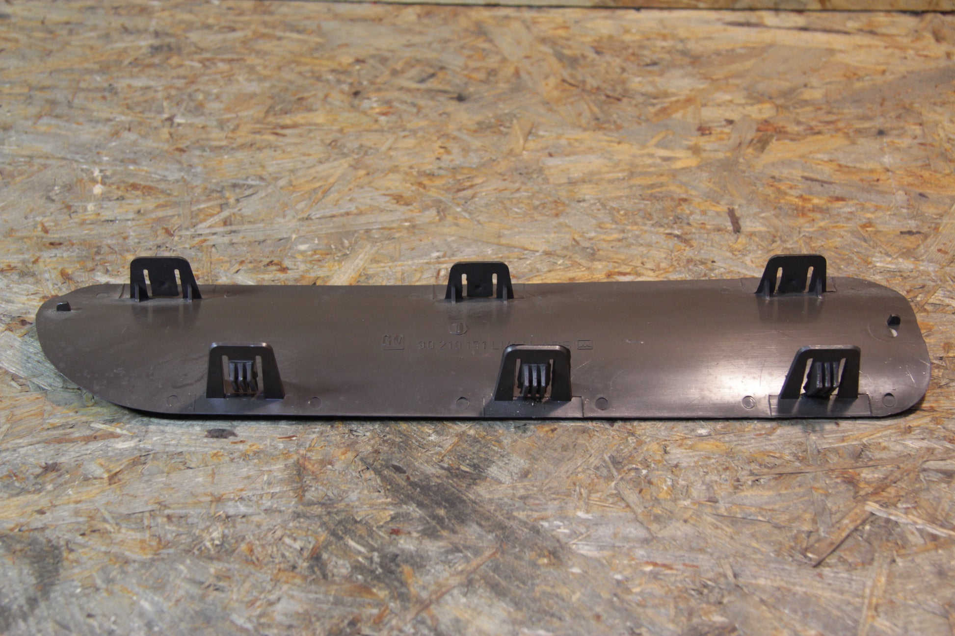 Original GM Opel Abdeckung Lufteinlass Frontblech links braun 90219395 Ascona C