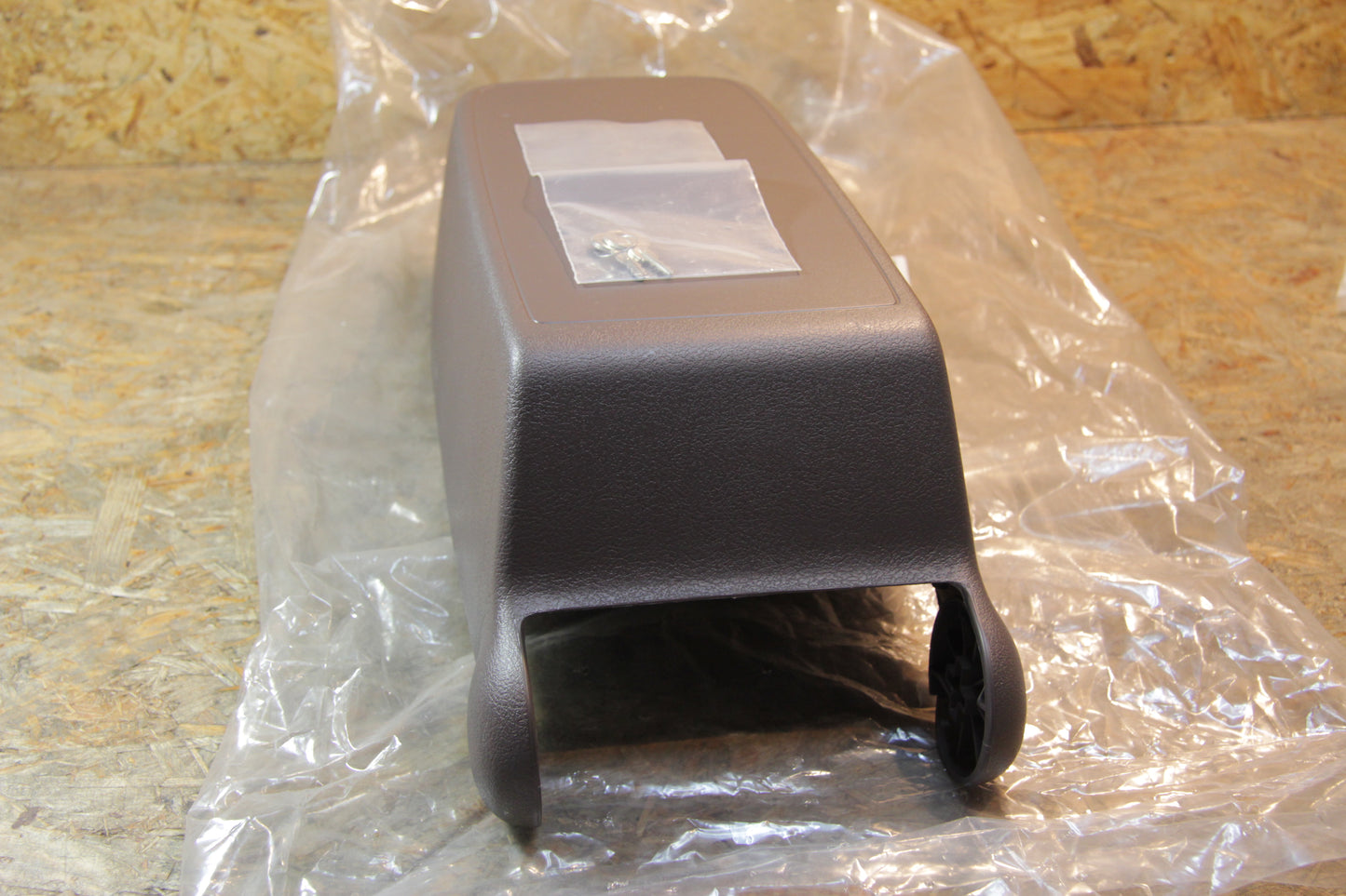 Original GM Opel Deckel Ablagekasten Mittelkonsole braun mit Schloss und Schlüssel  9161234 Movano A