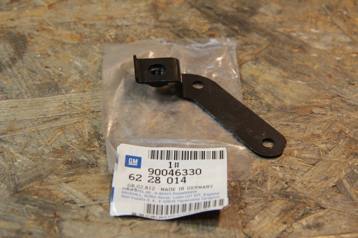 Original GM Opel Halter Signalhornbefestigung  90046330 Omega A , Senator B