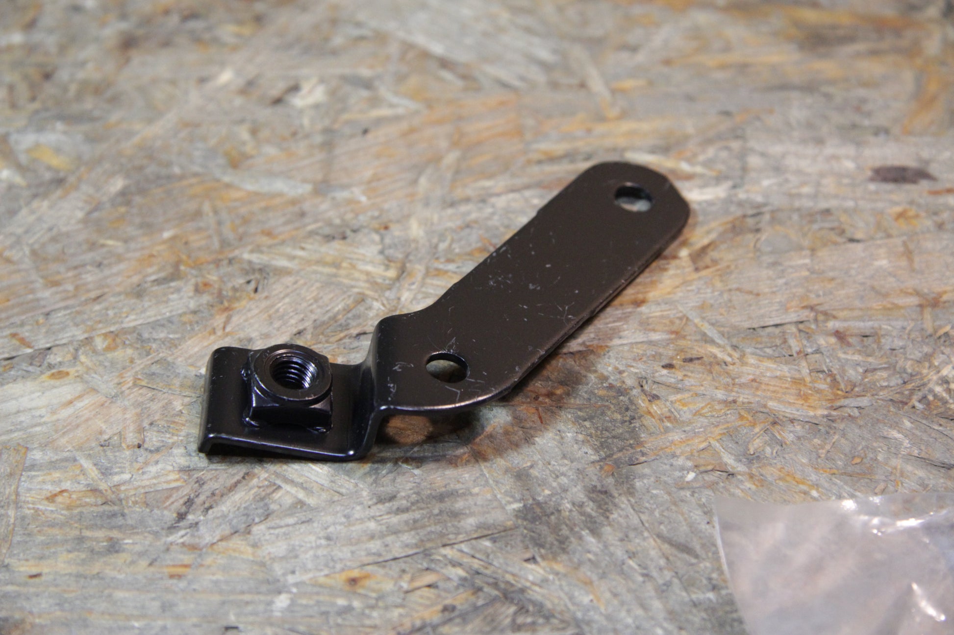 Original GM Opel Halter Signalhornbefestigung  90046330 Omega A , Senator B