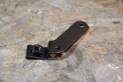 Original GM Opel Halter Signalhornbefestigung  90046330 Omega A , Senator B