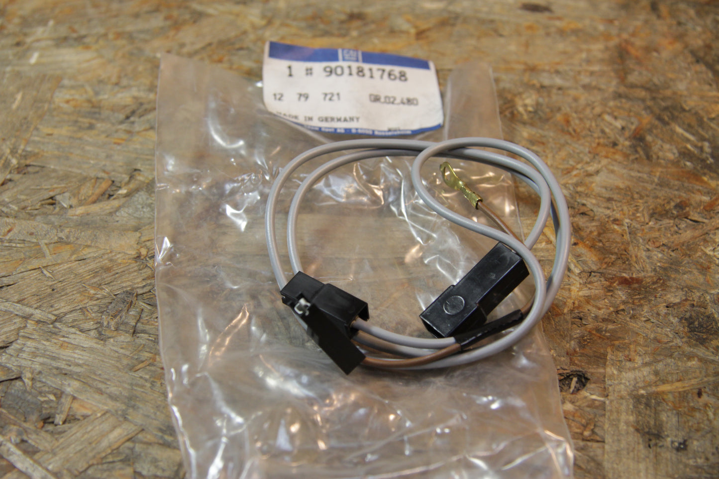 Original GM Opel Kabel für die Motorraumleuchte 90181768 Kadett E