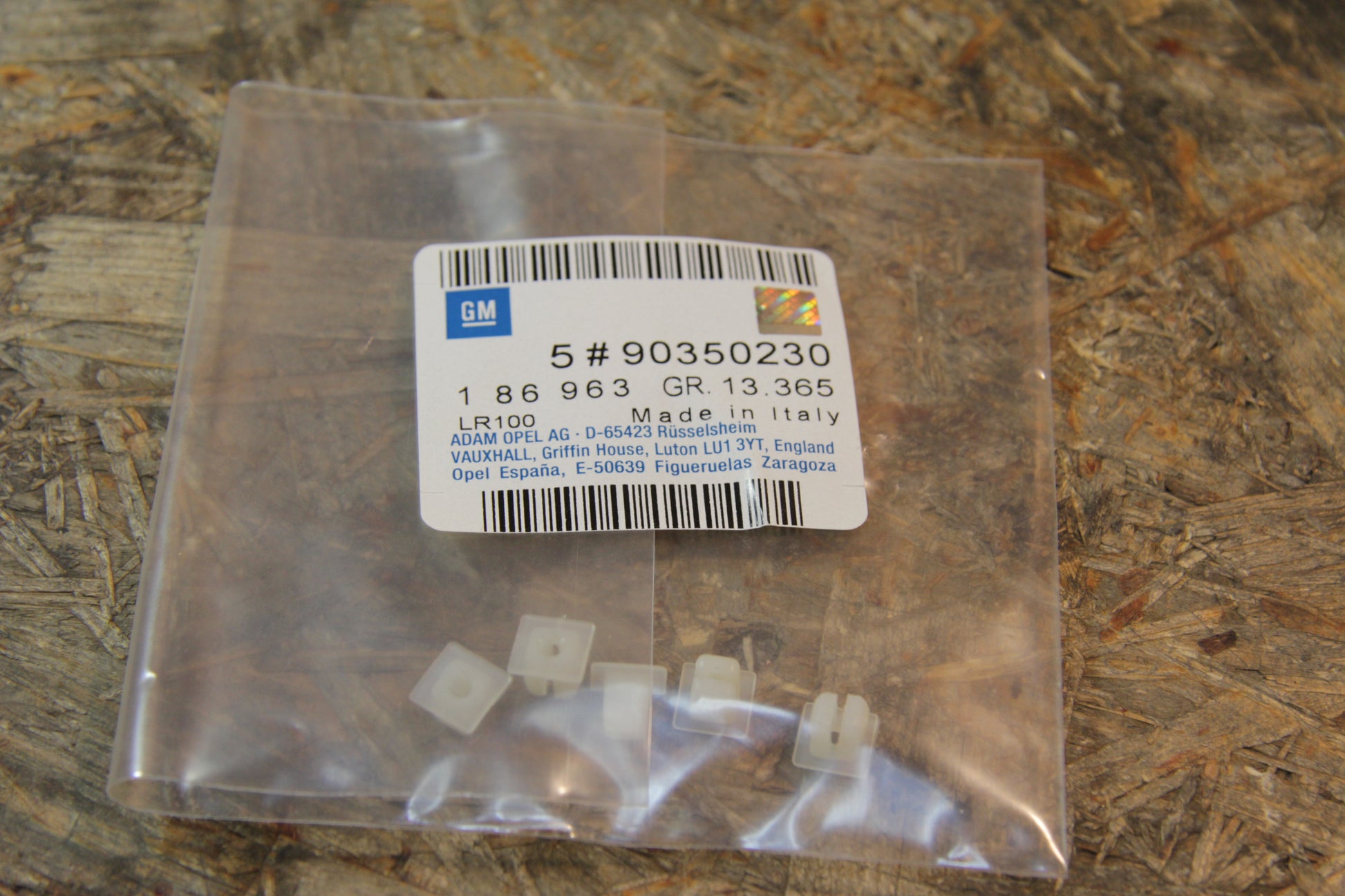 Original GM Opel Einsteckmutter Sonnenblende und Faltdachschiene 90350230 Kadett E Cabrio