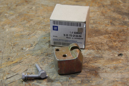 Original GM Opel Dämpfungsgewicht Kupplungsausrückgabel 90399420 Astra F , Astra F Cabrio , Calibra , Kadett E , Kadett E ...