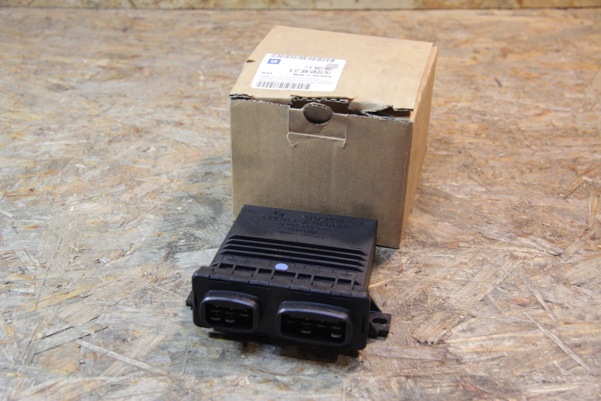 Original GM Opel Leerlaufregler Code: 0280220027 90273801 Omega A , Senator B