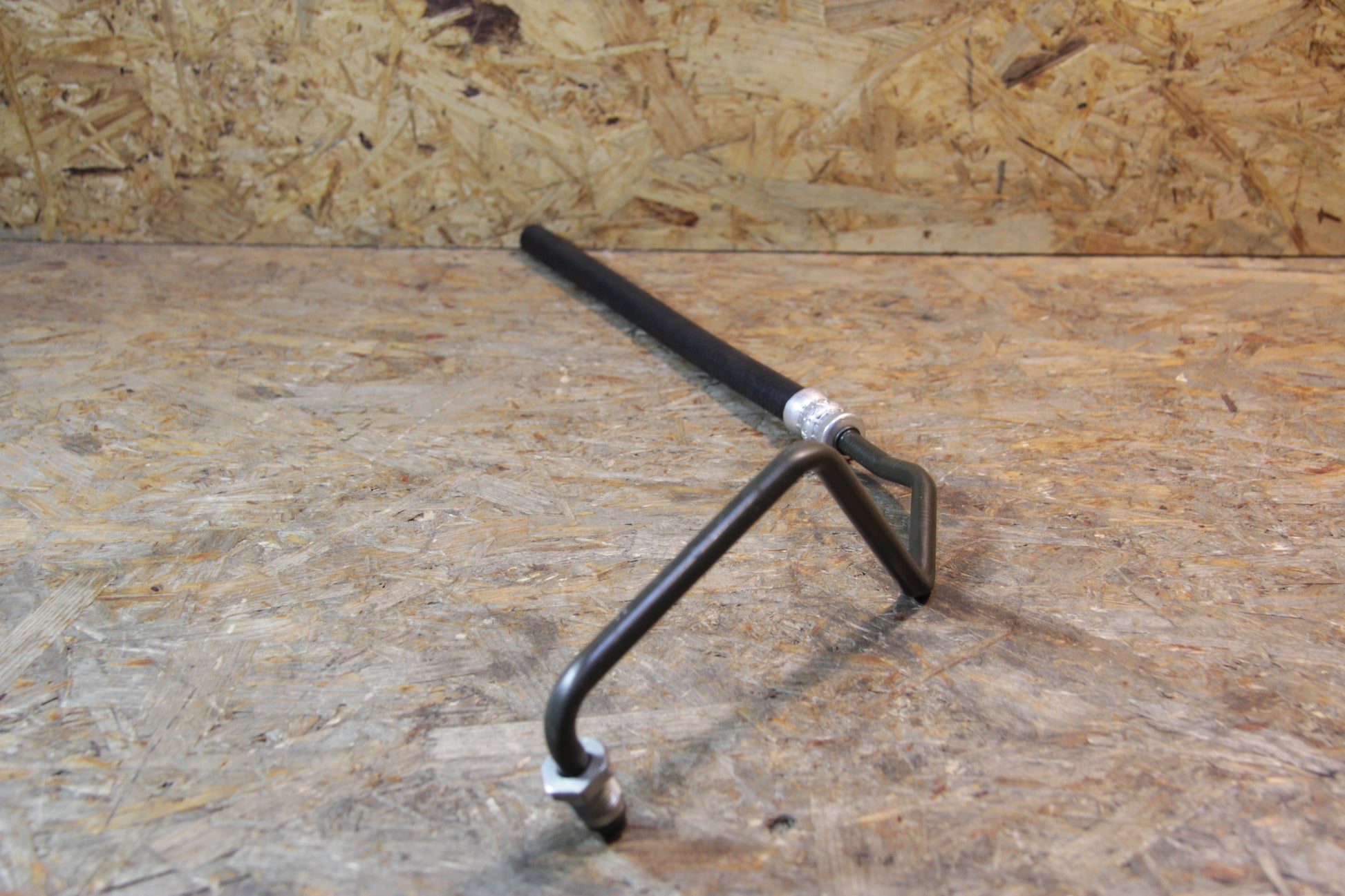 Original GM Opel Rücklaufleitung mit Schutzhülse Lenkgetriebe an Behälter (Servolenkung) 90496399 Omega B