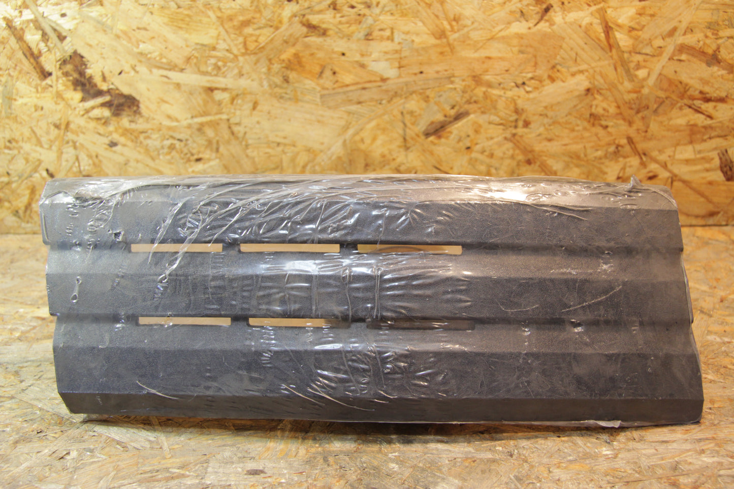 Original GM Opel Blende Seitenwand links 90078275 Manta B