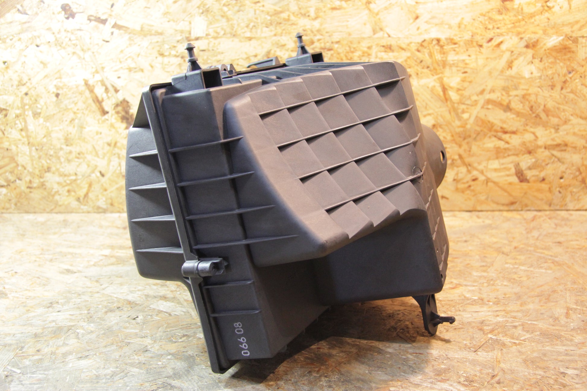 Original GM Opel Luftfilterkasten 24463828 Omega B