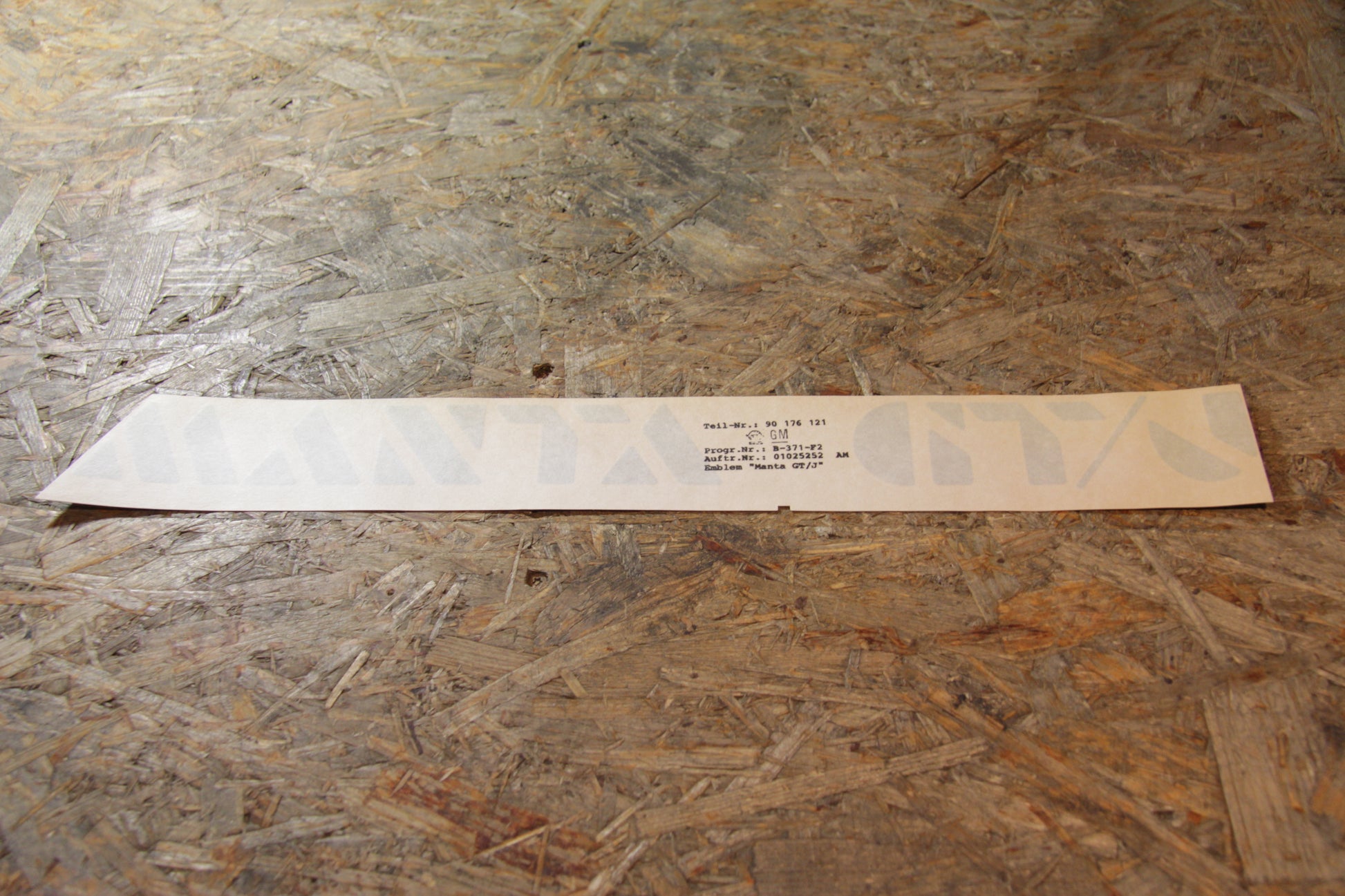 Original GM Opel Emblem Manta GT/J  in silber 90176121 Manta B Neu