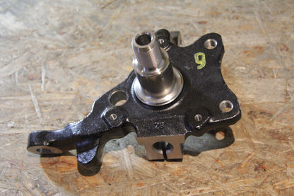Original GM Opel Achsschenkel rechts 90445667 Omega B Neu